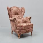 527908 Wing chair
